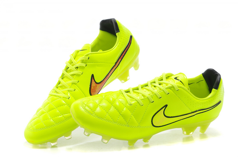 TIEMPO LEGEND V FG [R. 5] - Cliquez sur l'image pour la fermer