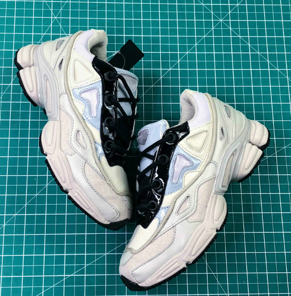 adidas Ozweego Raf Simons [X. 2] - Cliquez sur l'image pour la fermer