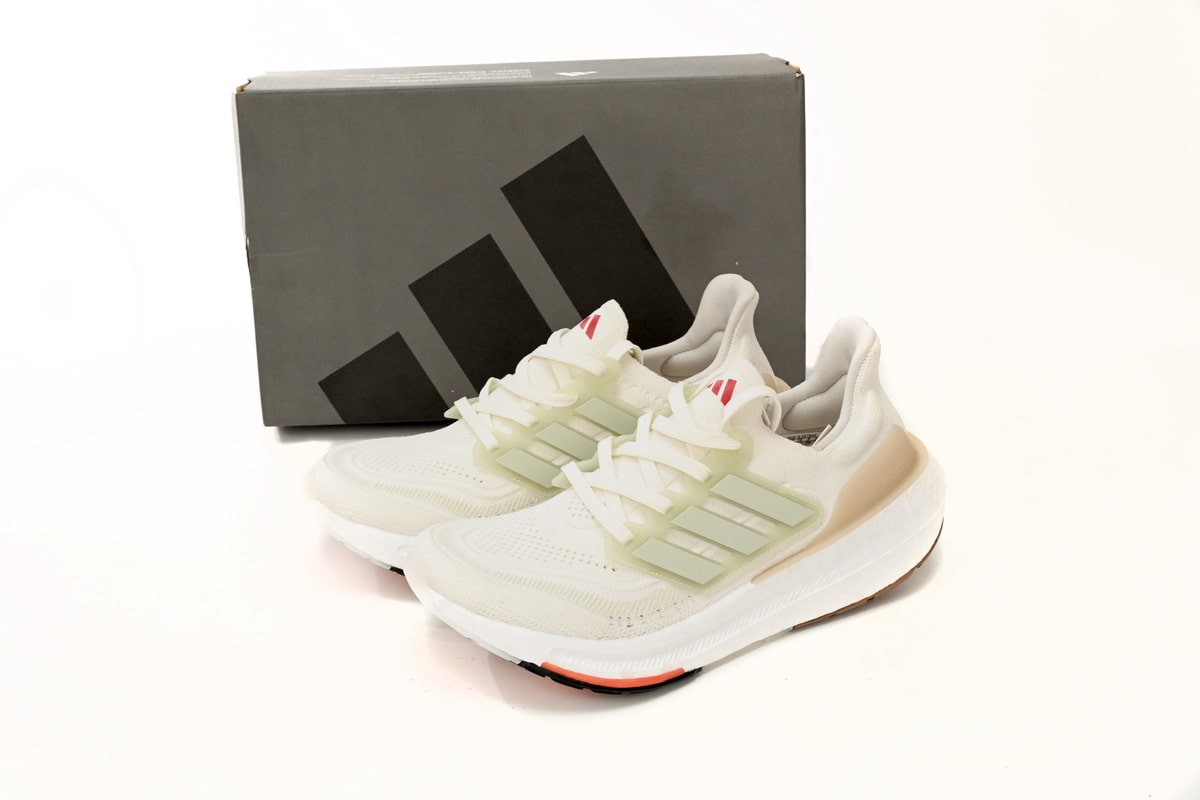 adidas Ultraboost Light 23 [X. 6] - Cliquez sur l'image pour la fermer