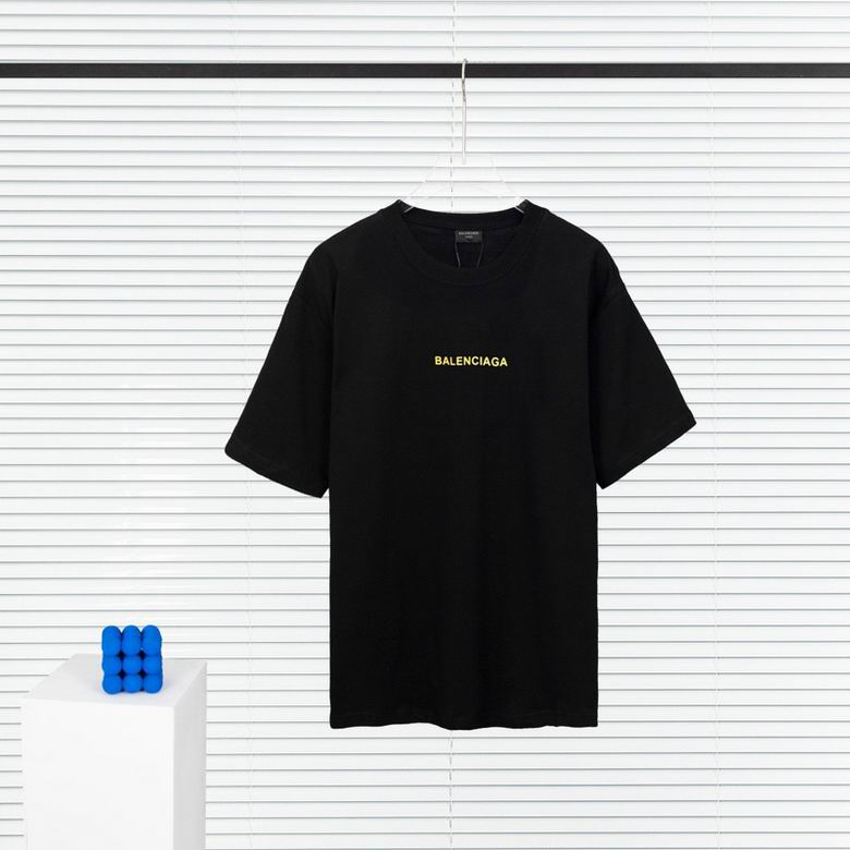 T-Shirt Balenciaga [M. 20] - Cliquez sur l'image pour la fermer