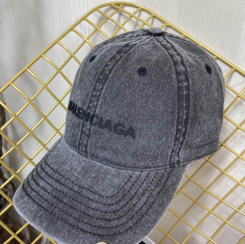 Casquette Balenciaga [M. 8] - Cliquez sur l'image pour la fermer