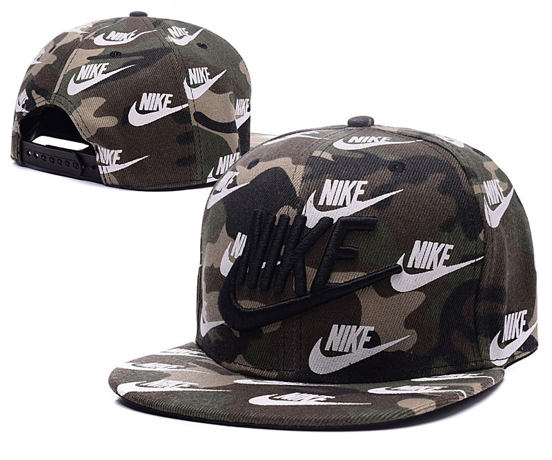 Casquette NIKE [R. 1] - Cliquez sur l'image pour la fermer