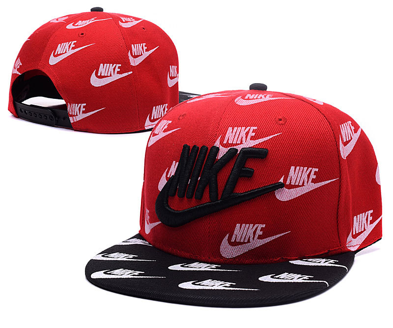 Casquette NIKE [R. 4] - Cliquez sur l'image pour la fermer