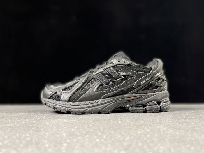 New Balance 1906R [X. 11] - Cliquez sur l'image pour la fermer