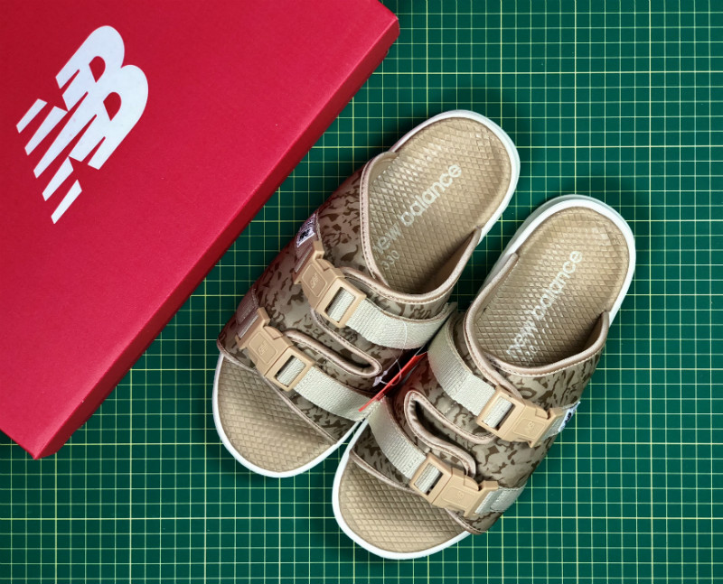 Sandales New Balance [M. 3] - Cliquez sur l'image pour la fermer