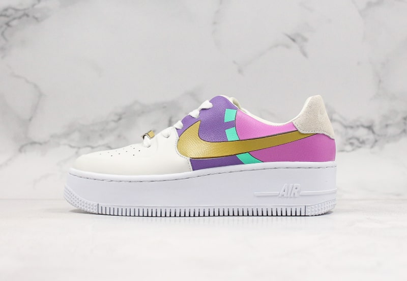 Air Force 1 Shadow [W. 1] - Cliquez sur l'image pour la fermer