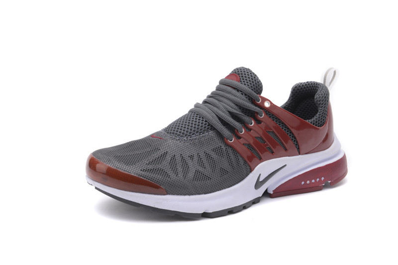 NIKE AIR PRESTO [R. 6] - Cliquez sur l'image pour la fermer