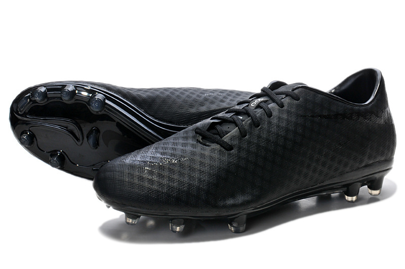 HYPERVENOM PHANTOM FG [R. 10] - Cliquez sur l'image pour la fermer