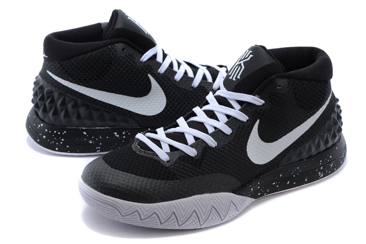 KYRIE 1 [M. 6] - Cliquez sur l'image pour la fermer