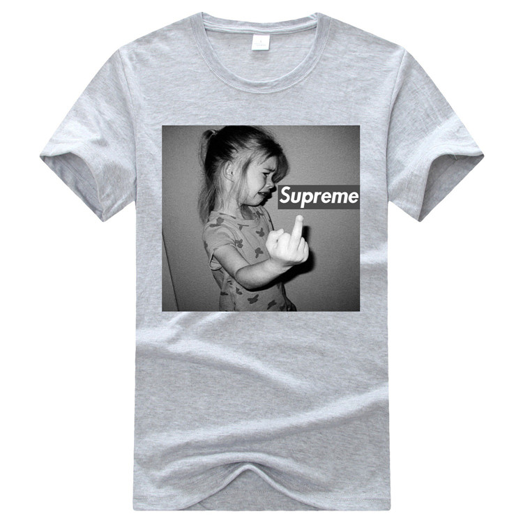 T-Shirt Supreme [M. 11] - Cliquez sur l'image pour la fermer