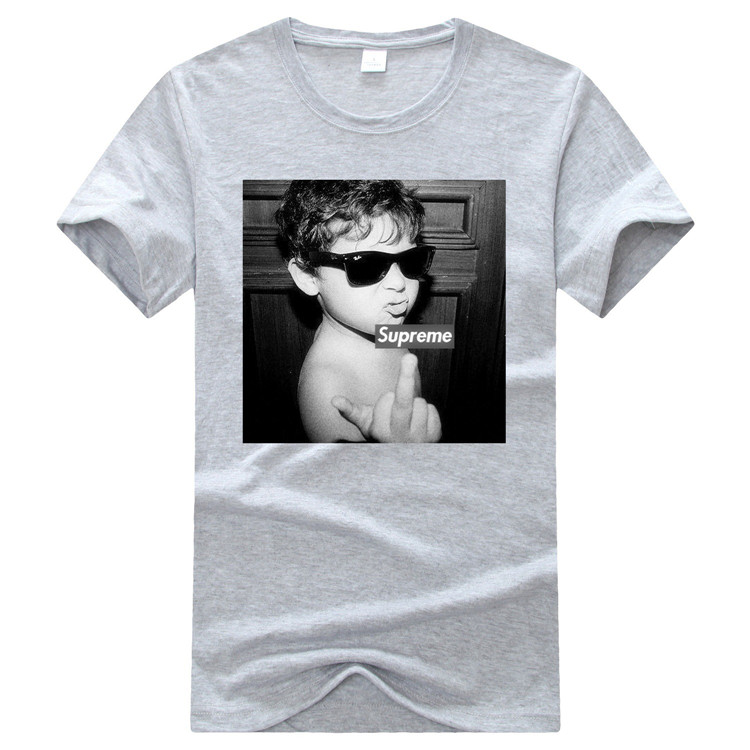 T-Shirt Supreme [M. 14] - Cliquez sur l'image pour la fermer