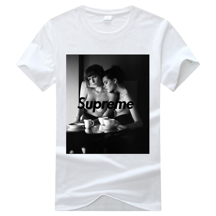 T-Shirt Supreme [M. 33] - Cliquez sur l'image pour la fermer