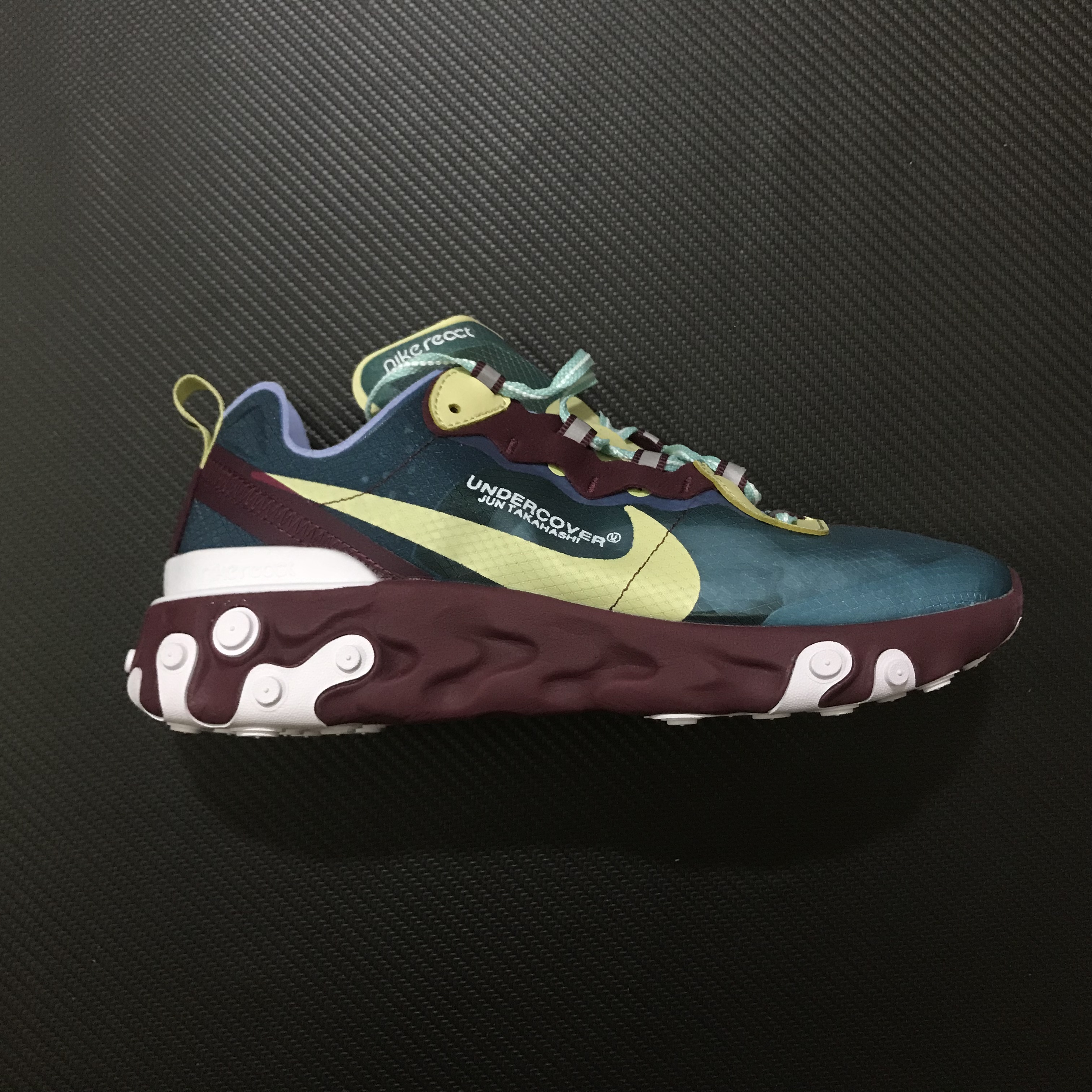 UNDERCOVER x Nike React Element 87 [H. 1] - Cliquez sur l'image pour la fermer