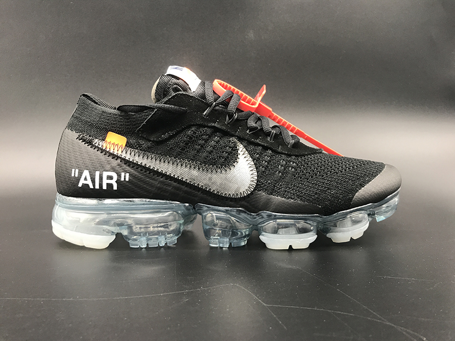 AIR VAPORMAX x OFF-WHITE [M. 3] - Cliquez sur l'image pour la fermer