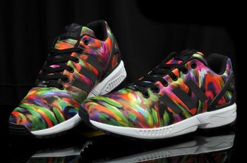 ZX FLUX [R. 11]