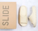 Yeezy Slide [X. 3]