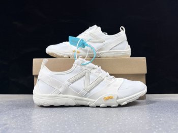 NEW BALANCE MT10O [M. 3]