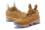 LEBRON XV [H. 4]